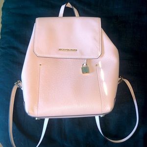 Michael Kors Hayes Medium Pink Backpack